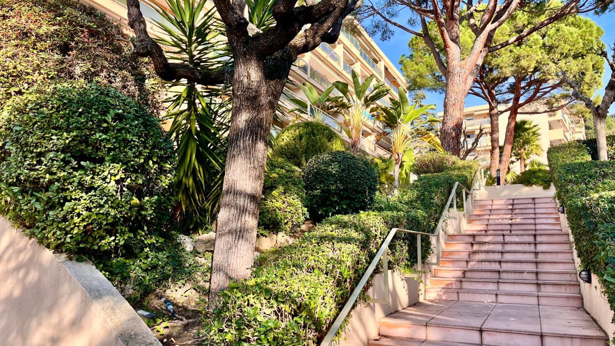 L'Azur - Apt De Standing - Piscine - Parking Le Cannet Bagian luar foto